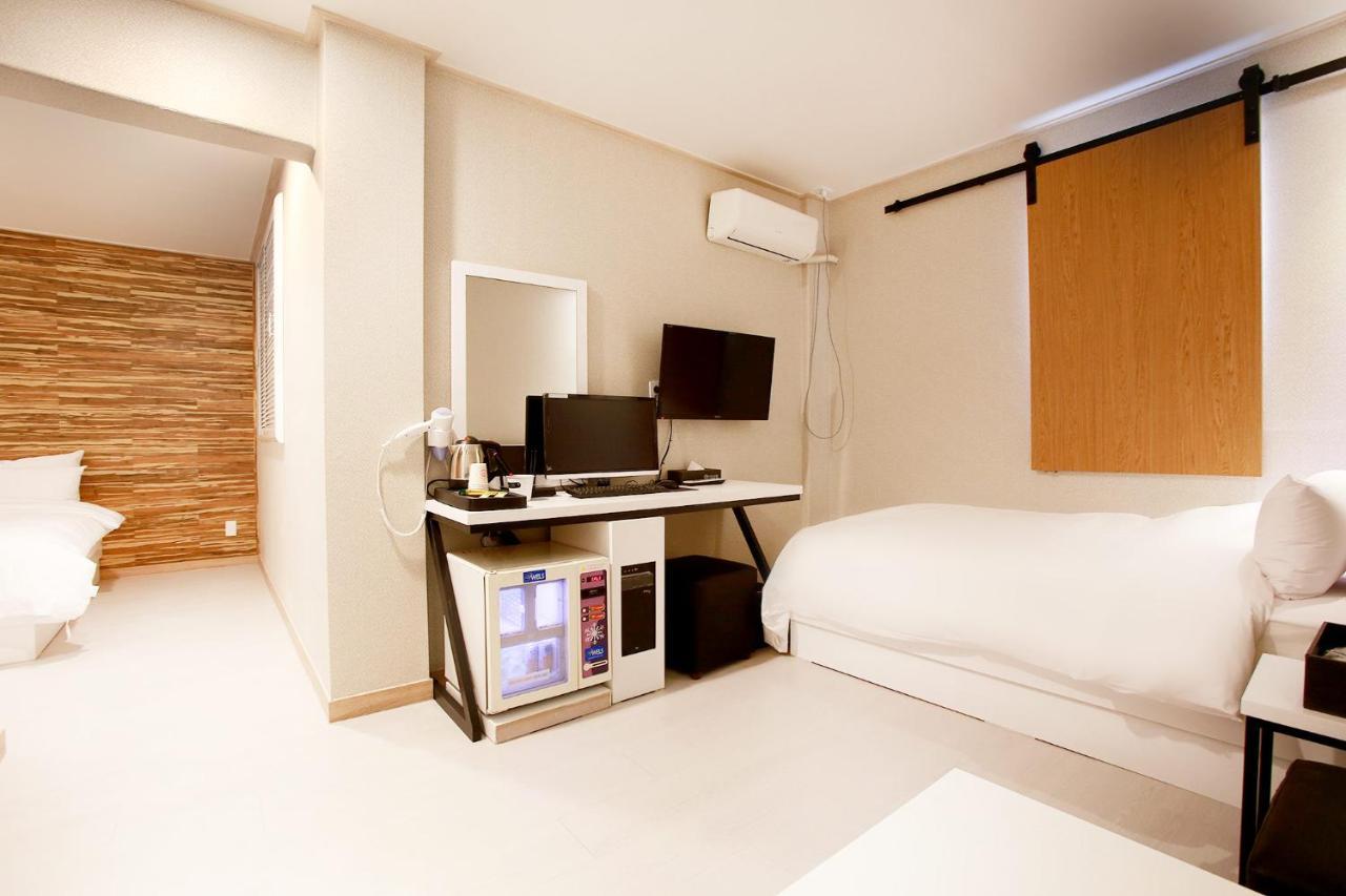 Eton Hotel Chuncheon Exterior photo