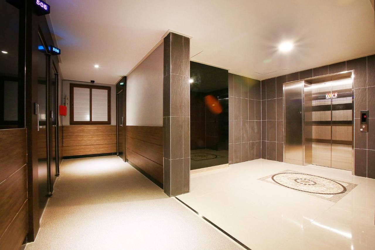 Eton Hotel Chuncheon Exterior photo